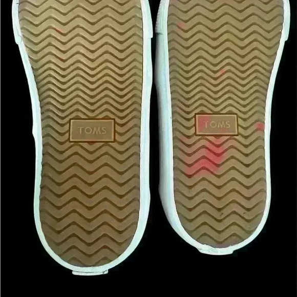 TOMS Girl's Alpargata Fenix Slip-on Sneaker Hot Pink size 11 - Picture 3 of 5